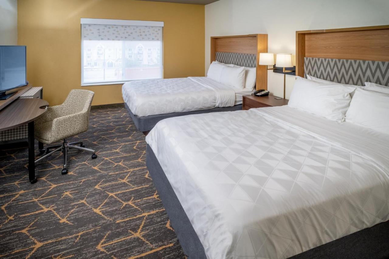 Holiday Inn Hotel & Suites Beckley By Ihg Екстериор снимка