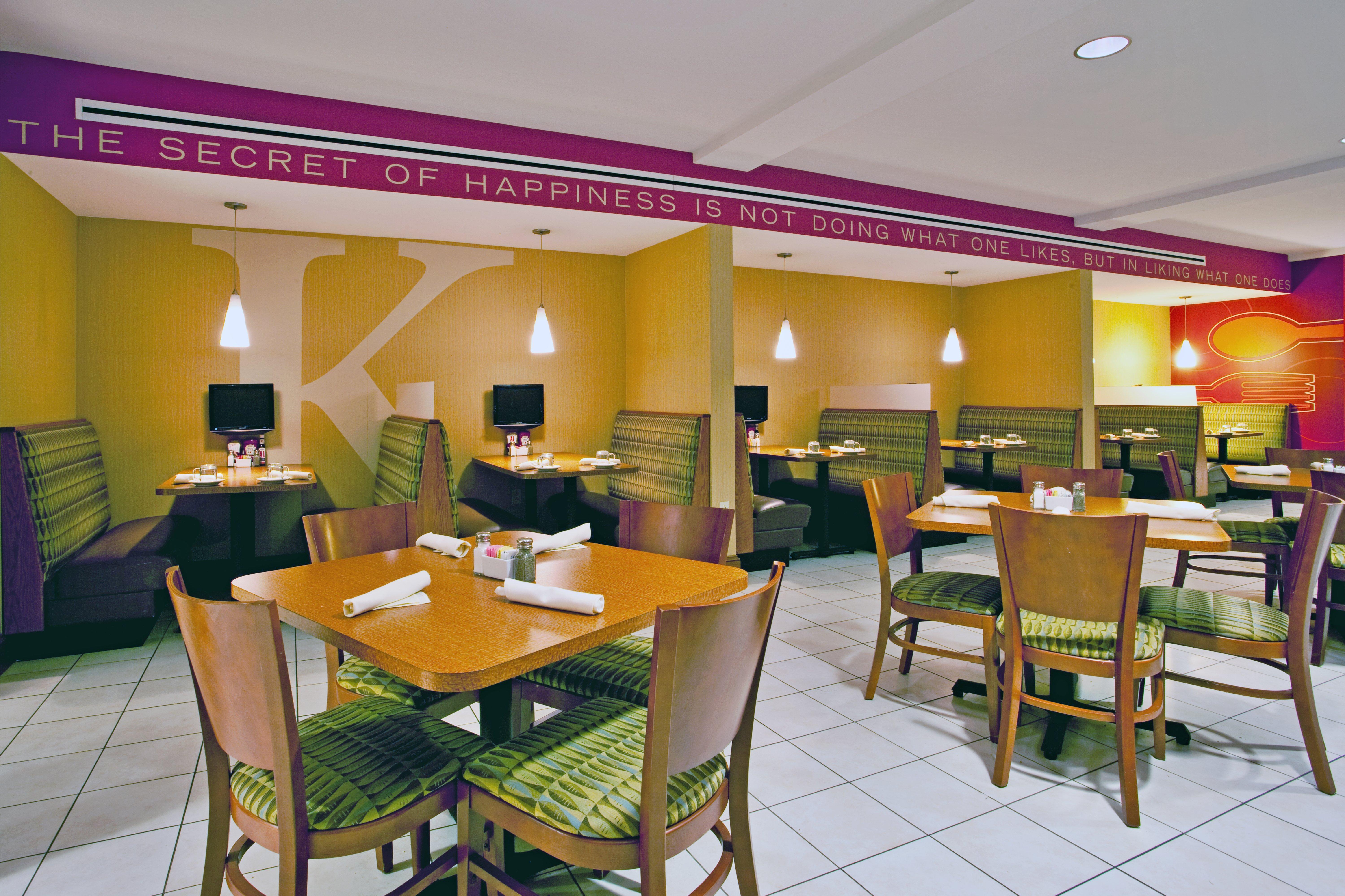 Holiday Inn Hotel & Suites Beckley By Ihg Екстериор снимка